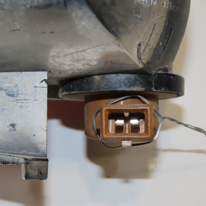 Feu brouillard arrière gauche occasion RENAULT ZOE Phase 1 10-2012->... Zen 3