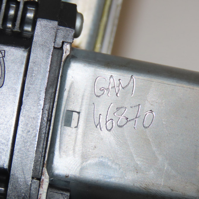 Mecanisme+moteur leve-glace avg occasion RENAULT ZOE Phase 1 10-2012->... Zen 807211245R 5