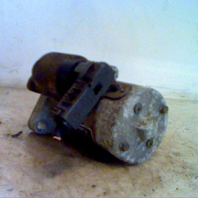 Démarreur occasion TOYOTA YARIS II Phase 1 12-2005->11-2009 1.0 VVTI 281000J020 2