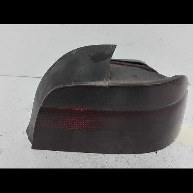 Feu arrière droit occasion B.M.W. SERIE 5 IV Phase 1 12-1995->07-2000 525 TDS 63216912424 1