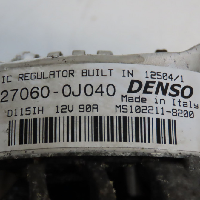 Alternateur occasion TOYOTA YARIS I Phase 2 03-2003->12-2005 1.3i 87ch 270600J040 6