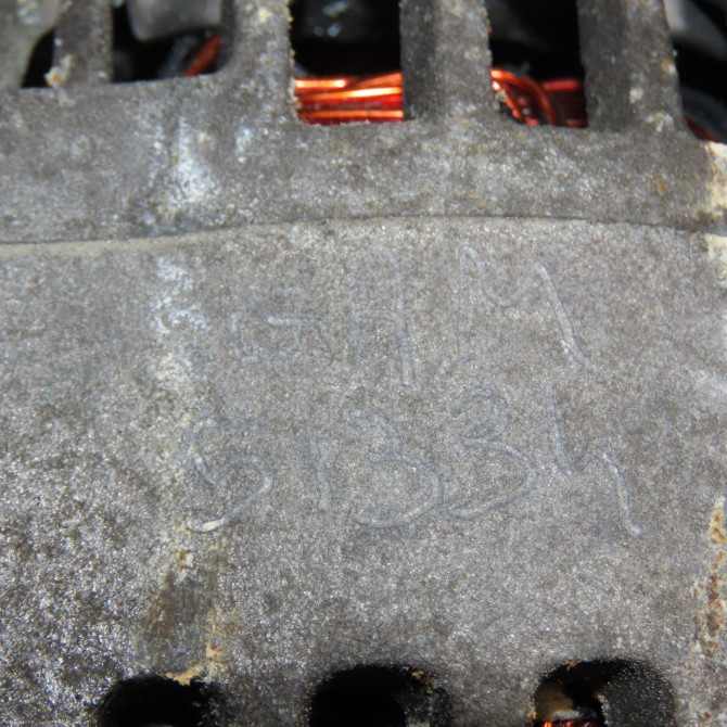 Alternateur occasion TOYOTA YARIS I Phase 2 03-2003->12-2005 1.3i 87ch 270600J040 7