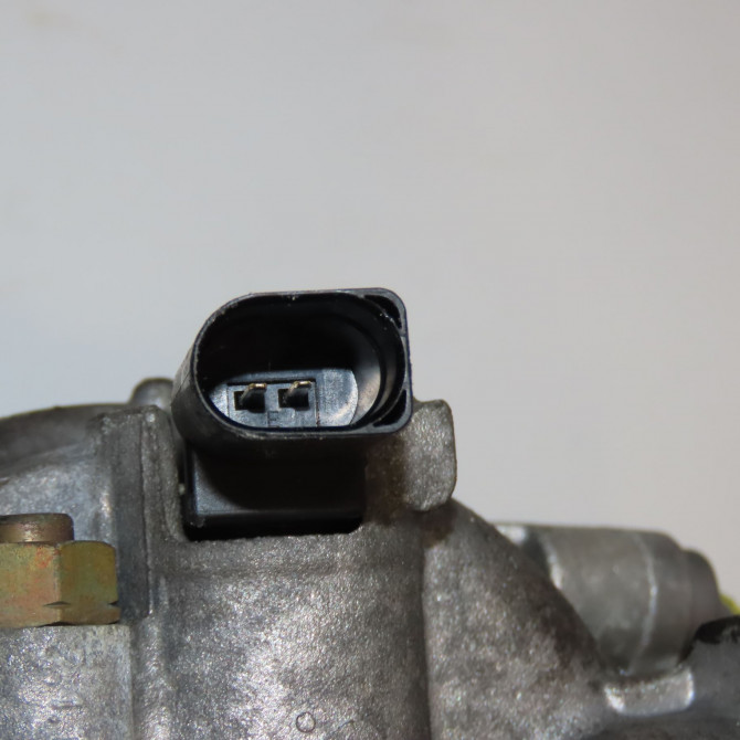 Compresseur air conditionne occasion VOLKSWAGEN POLO V Phase 2 02-2014->... 1K0820808F 5