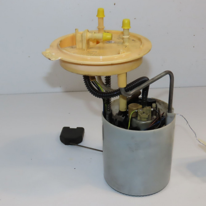 Jauge a carburant occasion VOLKSWAGEN PASSAT V Phase 1 03-2005->10-2010 1.9 TDI 105ch 3C0919673C 2