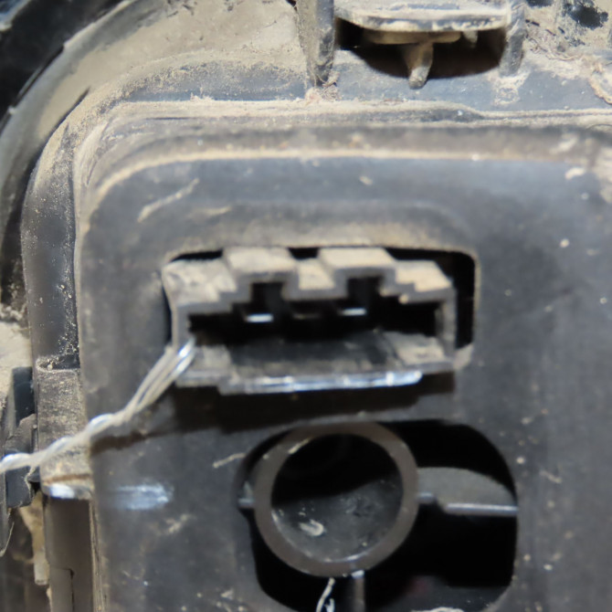 Feu arrière gauche occasion VOLKSWAGEN GOLF VI Phase 1 10-2008->04-2013 1.6 TDI 105ch 3