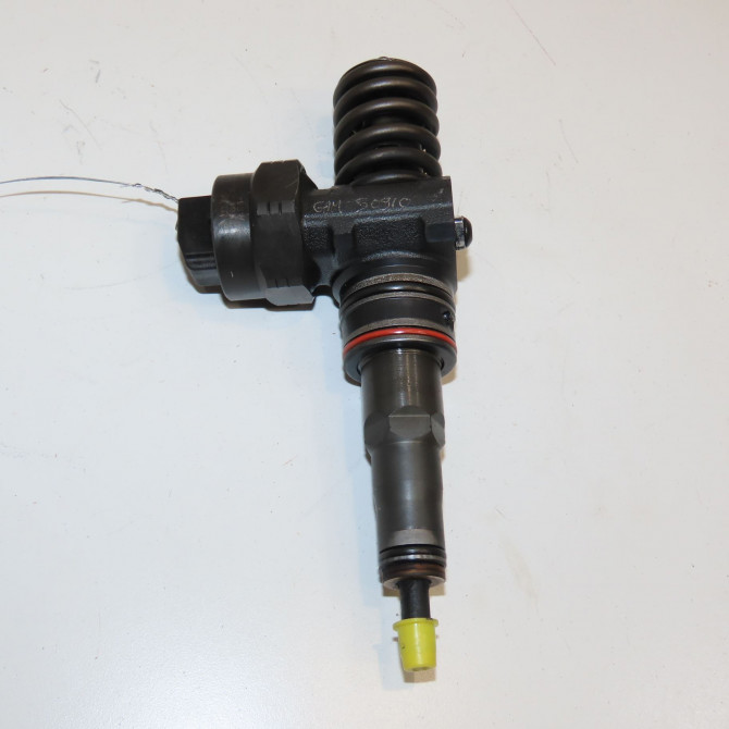 Injecteur occasion VOLKSWAGEN GOLF IV GOLF IV Phase 1 1998-01-01->2005-06-30 1.9 TDI 115ch 45130073T 1