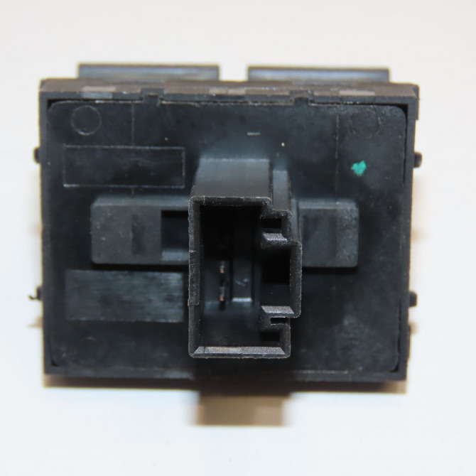 Commande lève-glace porte avant gauche occasion VOLKSWAGEN POLO V POLO V Phase 1 2009-09-01->2014-05-31 1.2 TDI 75ch 2