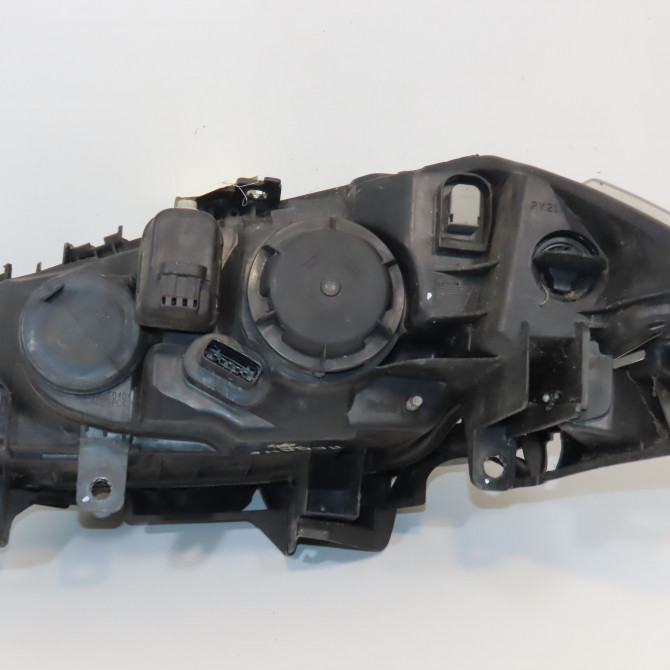 Phare droit occasion RENAULT MEGANE II Phase 1 09-2003->12-2005 1.6 16v 260108053R 2