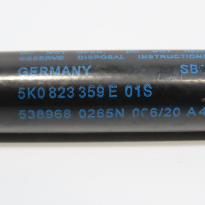 Verin d capot occasion VOLKSWAGEN GOLF VI Phase 1 10-2008->04-2013 2.0 TDI 110ch 5K0823359C 2