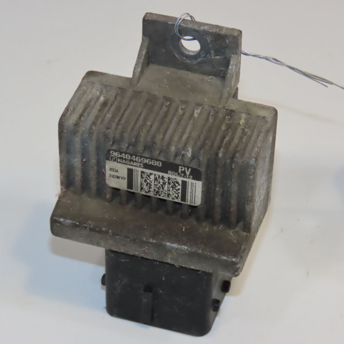 Boitier de préchauffage occasion RENAULT MAXITY 1