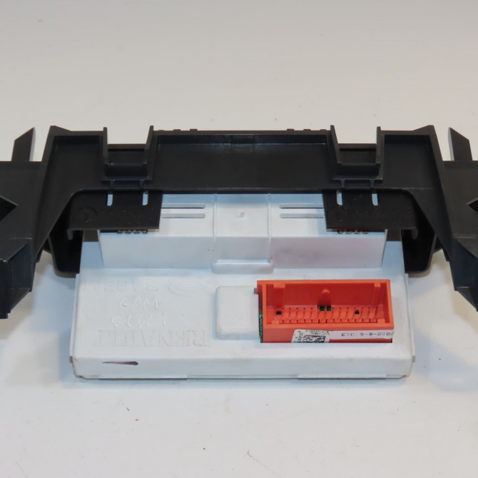 Afficheur digital occasion RENAULT MEGANE II Phase 1 09-2003->12-2005 1.6 16v 8200107839 2