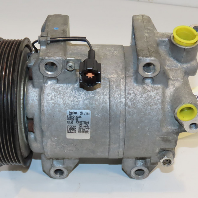 Compresseur air conditionne occasion RENAULT MAXITY 2