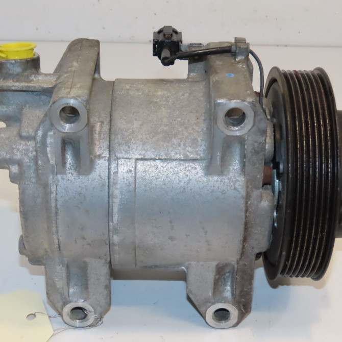 Compresseur air conditionne occasion RENAULT MAXITY 3