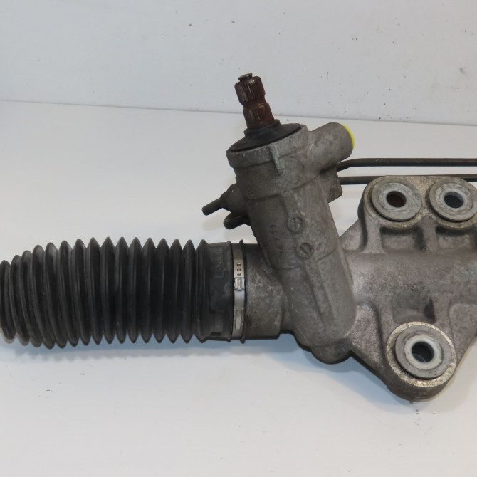 Cremaillere hydraulique occasion RENAULT MAXITY 2