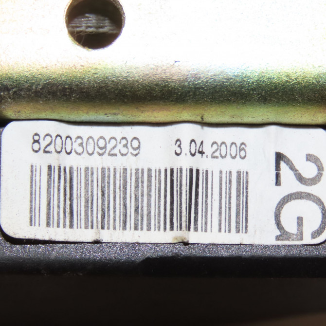 Ceinture arrière gauche occasion RENAULT SCENIC II Phase 1 03-2004->09-2006 1.9 DCI 125ch 8200798398 5