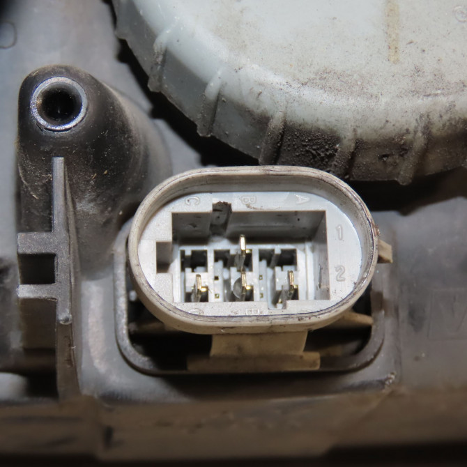 Phare gauche occasion RENAULT SAFRANE Phase 2 09-1996->08-2000 2.2 DT 7701042500 3