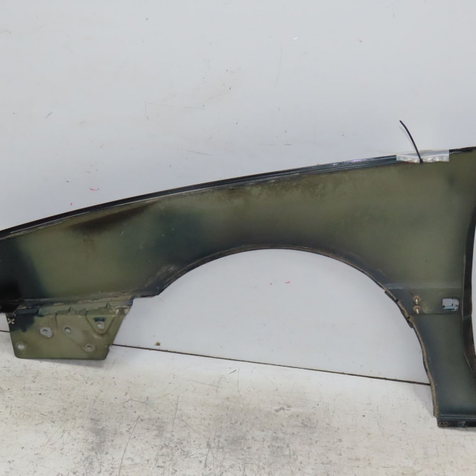 Aile avant droite occasion RENAULT SAFRANE Phase 2 09-1996->08-2000 2.2 DT 7751469351 2