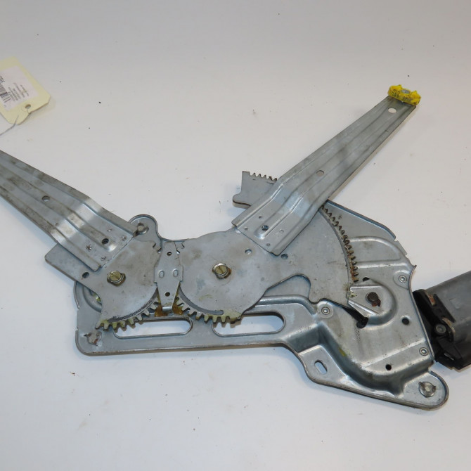 Mecanisme+moteur leve-glace ard occasion RENAULT SAFRANE Phase 2 09-1996->08-2000 2.2 DT 7700809800 2