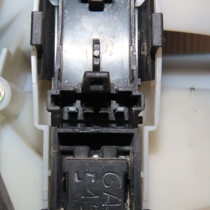 Feu arrière droit occasion RENAULT SAFRANE Phase 2 09-1996->08-2000 2.2 DT 7701042486 3