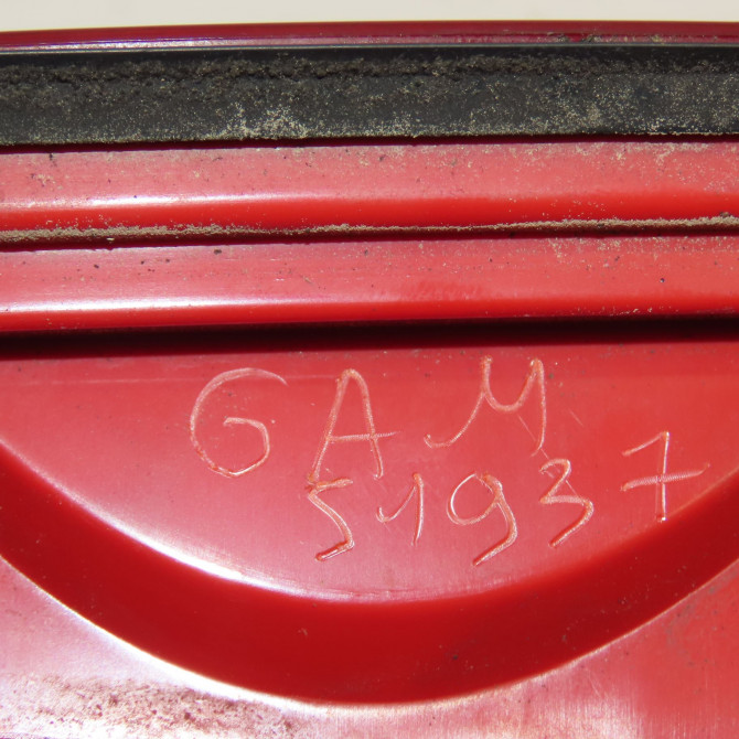 Feu arrière interieur gauche occasion RENAULT SAFRANE Phase 2 09-1996->08-2000 2.2 DT 7700428401 6