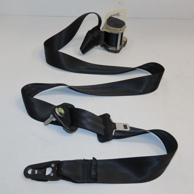 Ceinture arrière droite occasion RENAULT TWINGO II Phase 1 06-2007->11-2011 1.5 DCI 65ch 8200532117 1