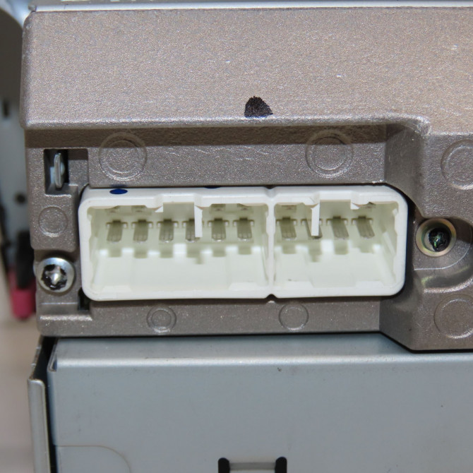 Autoradio occasion TOYOTA YARIS II Phase 1 12-2005->11-2009 861200D210EX 3