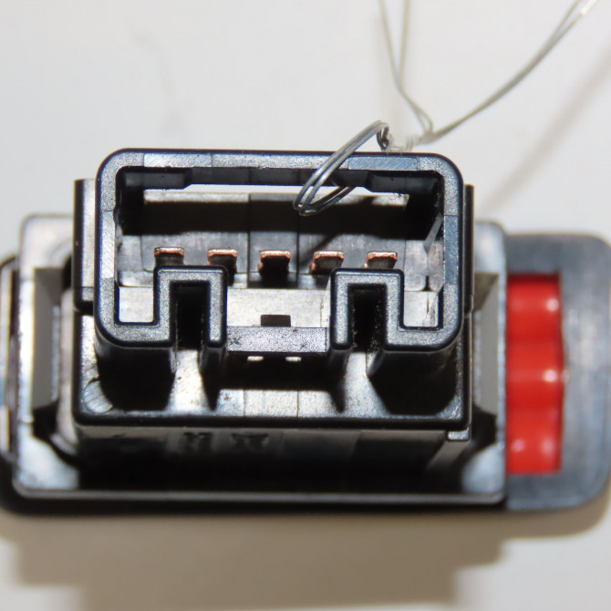 Bouton de warning occasion TOYOTA 146 Phase 1 04-1995->04-1999 3.0 D-4D 166ch 8433260270 2