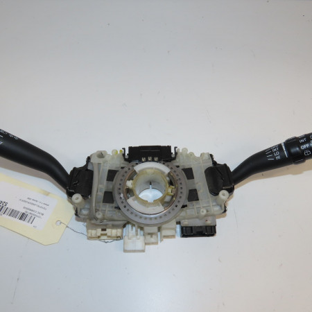 Bloc commodos occasion TOYOTA 146 Phase 1 04-1995->04-1999 3.0 D-4D 166ch 843106B600