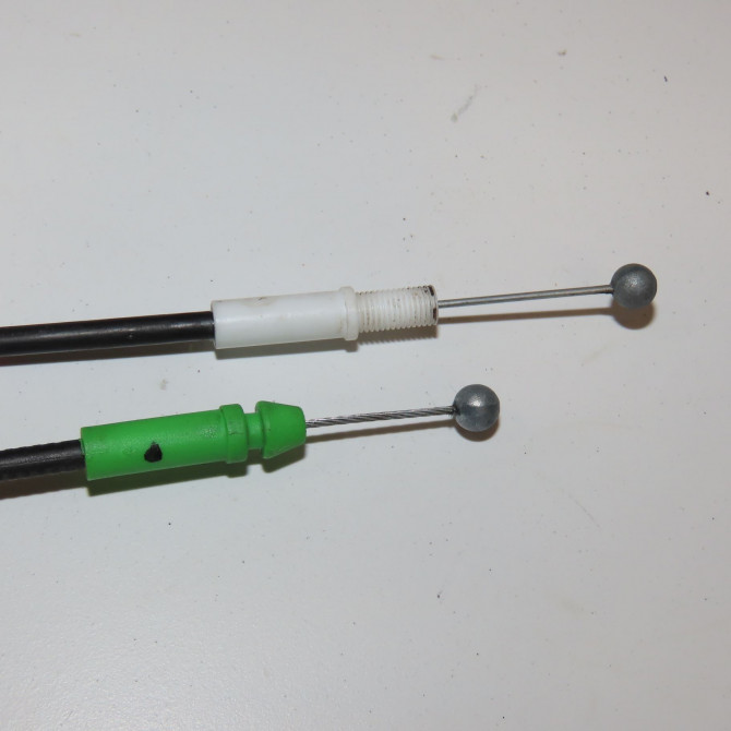 Serrure porte avg occasion TOYOTA 146 Phase 1 04-1995->04-1999 3.0 D-4D 166ch 6904033232 2