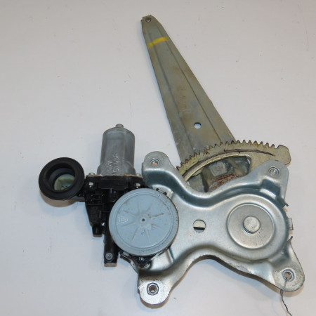 Mecanisme+moteur leve-glace arg occasion TOYOTA 146 Phase 1 04-1995->04-1999 3.0 D-4D 166ch 6980435080