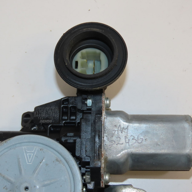 Mecanisme+moteur leve-glace arg occasion TOYOTA 146 Phase 1 04-1995->04-1999 3.0 D-4D 166ch 6980435080 2