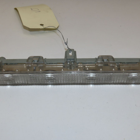 Feux stop supplementaire occasion TOYOTA YARIS II Phase 1 12-2005->11-2009 1.4 D-4D 815700D040