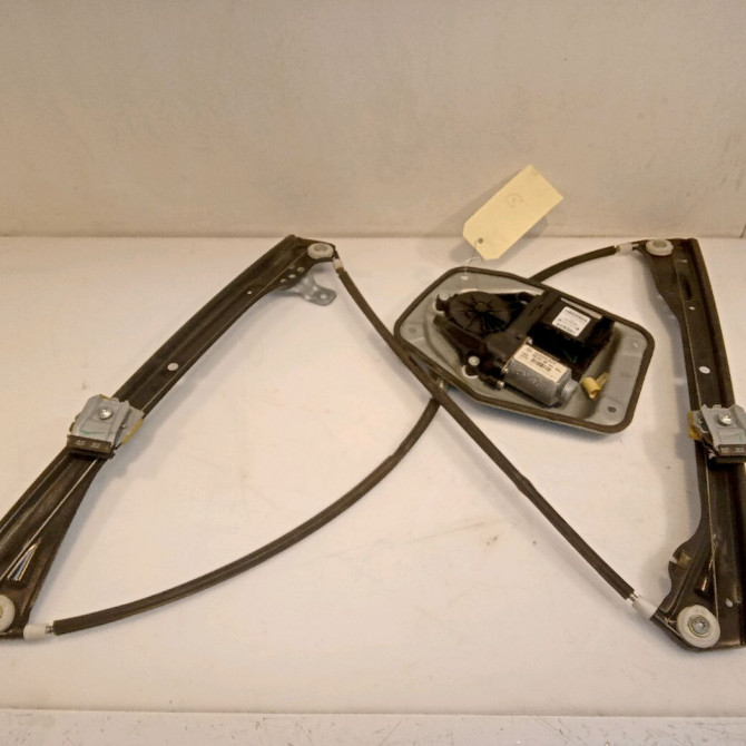 Mecanisme+moteur leve-glace avg occasion VOLKSWAGEN GOLF V Phase 1 11-2003->10-2008 1.9 TDI 90ch 1K4837461B 1