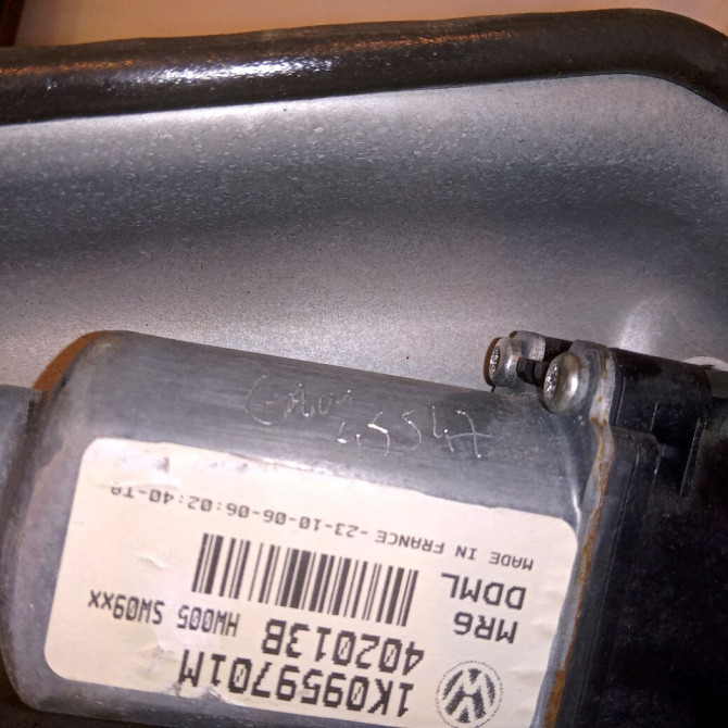 Mecanisme+moteur leve-glace avg occasion VOLKSWAGEN GOLF V Phase 1 11-2003->10-2008 1.9 TDI 90ch 1K4837461B 3