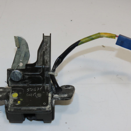 Serrure hayon occasion TOYOTA YARIS II Phase 1 12-2005->11-2009 693500D041