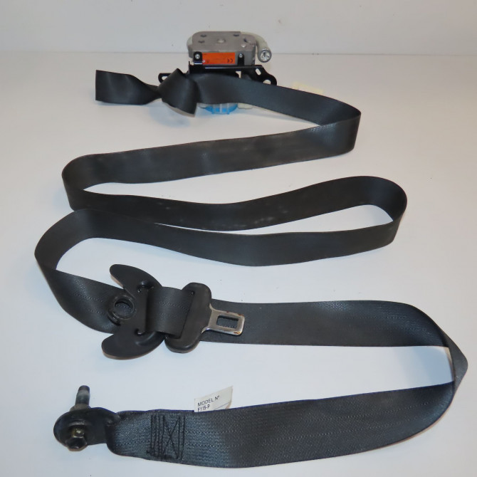 Ceinture avant gauche occasion TOYOTA YARIS III YARIS III Phase 1 2011-03-01->2015-04-30 732200D311C0 1