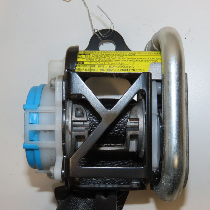 Ceinture avant gauche occasion TOYOTA YARIS III YARIS III Phase 1 2011-03-01->2015-04-30 732200D311C0 2