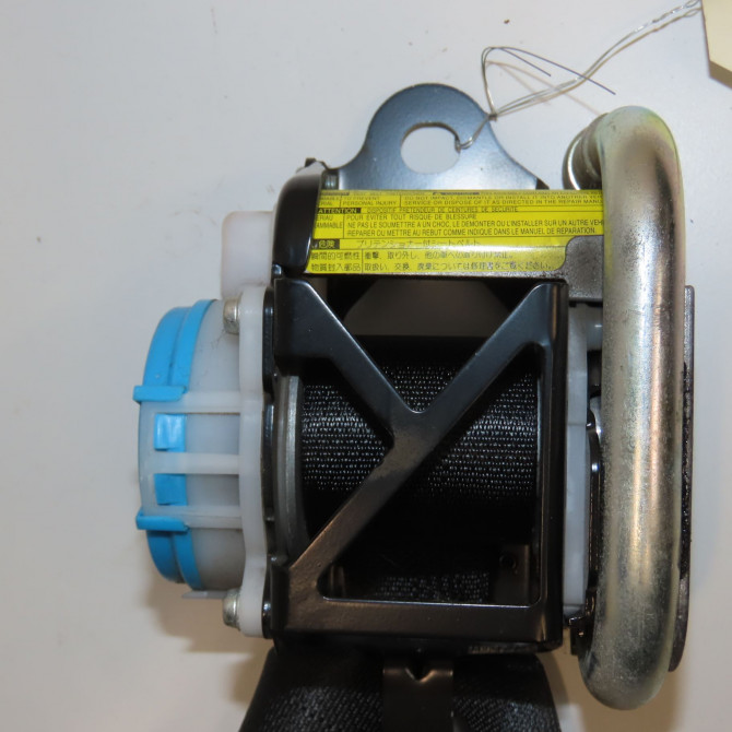 Ceinture avant droite occasion TOYOTA YARIS III YARIS III Phase 1 2011-03-01->2015-04-30 732100D321C0 2