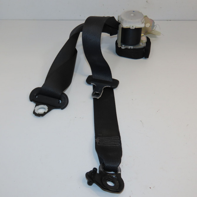Ceinture arrière droite occasion TOYOTA YARIS III YARIS III Phase 1 2011-03-01->2015-04-30 733600D200C2 1