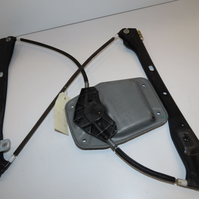 Mecanisme+moteur leve-glace avg occasion VOLKSWAGEN GOLF V Phase 1 11-2003->10-2008 1.9 TDI 105ch 1K4837461B 2