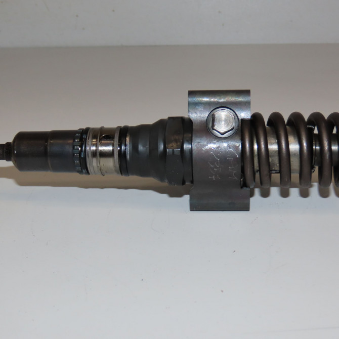 occasion VOLKSWAGEN GOLF V Phase 1 11-2003->10-2008 2.0 TDI 136ch 3G130073G 2