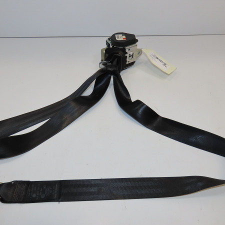 Ceinture avant droite occasion VOLKSWAGEN GOLF V Phase 1 11-2003->10-2008 1.4i 75ch 1K4857706BARAA