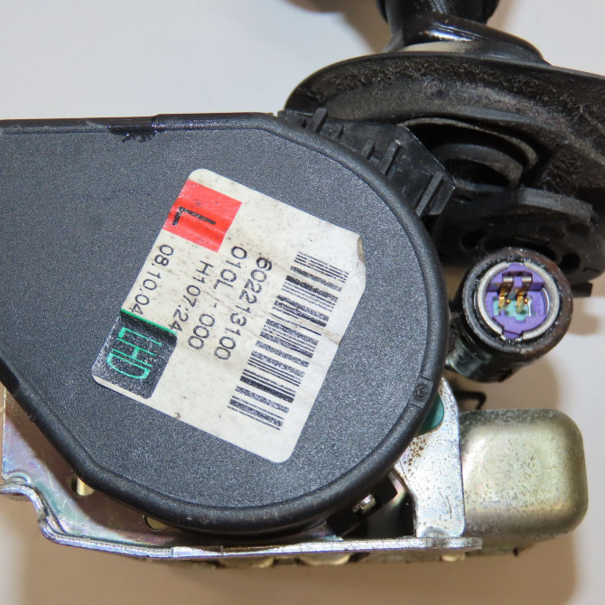 Ceinture avant droite occasion VOLKSWAGEN GOLF V Phase 1 11-2003->10-2008 1.4i 75ch 1K4857706BARAA 4