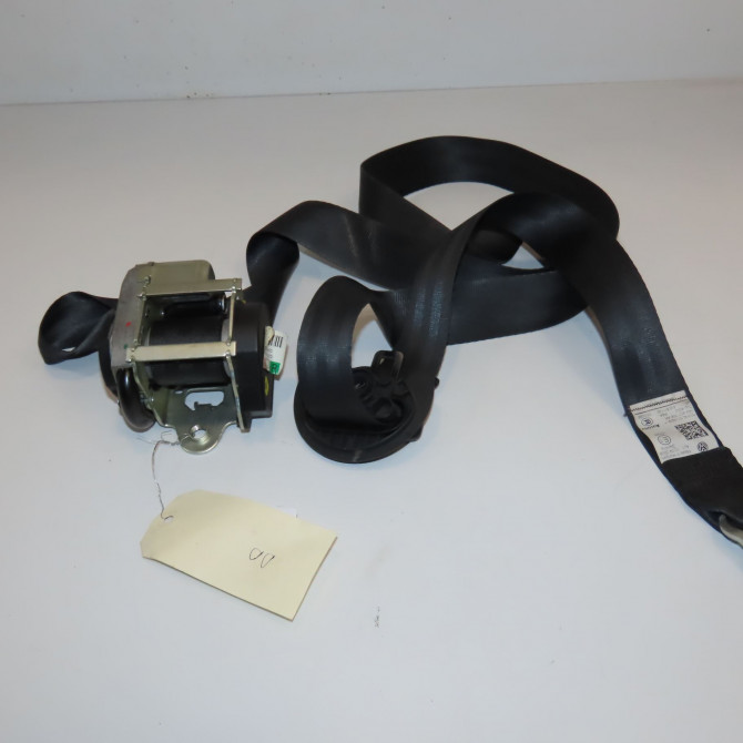 Ceinture avant droite occasion VOLKSWAGEN GOLF VI Phase 1 10-2008->04-2013 2.0 TDI 140ch 1K4857706BMRAA 2