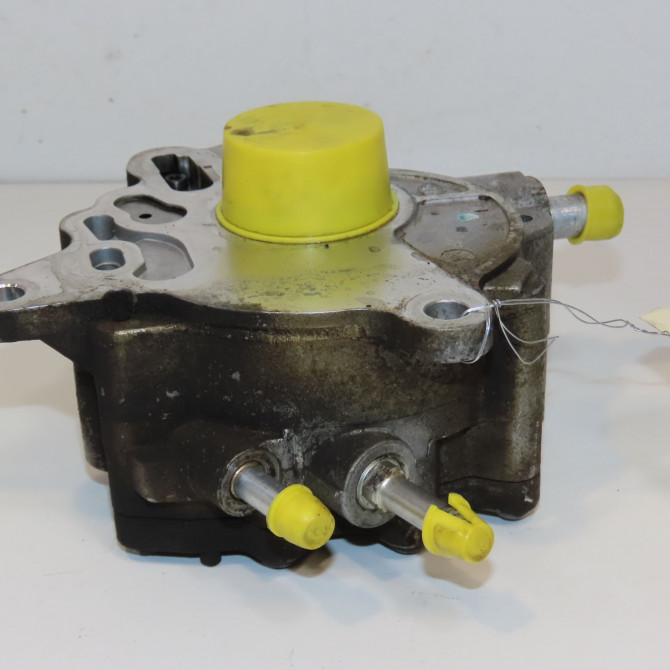 Pompe a vide occasion VOLKSWAGEN GOLF V Phase 1 11-2003->10-2008 2.0 TDI 136ch 2