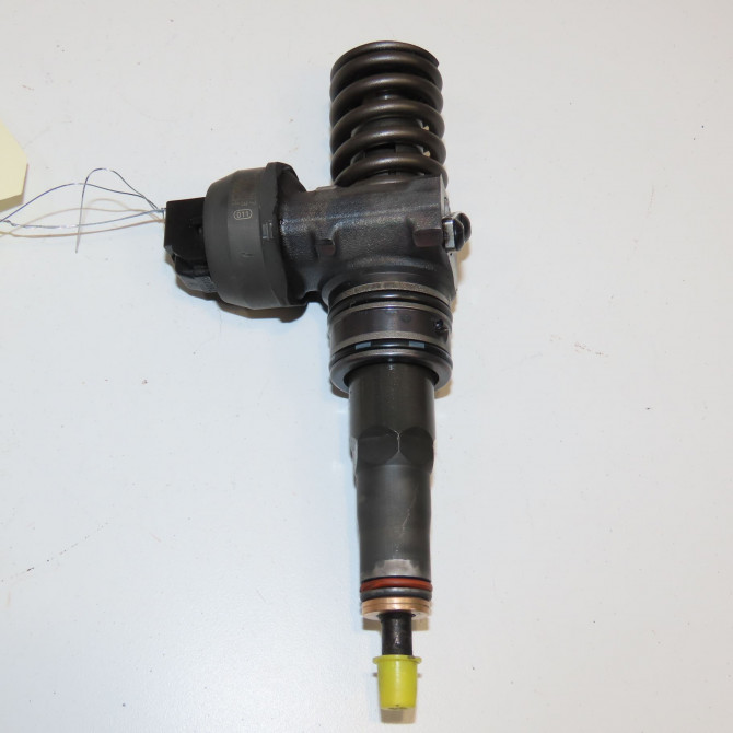 Injecteur occasion VOLKSWAGEN POLO IV Phase 2 05-2005->09-2009 1.4 TDI 80ch 38130079TX 1