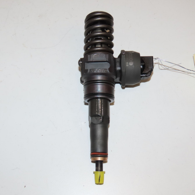 Injecteur occasion VOLKSWAGEN POLO IV Phase 2 05-2005->09-2009 1.4 TDI 80ch 38130079TX 2