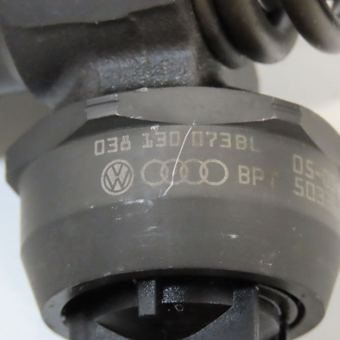 occasion VOLKSWAGEN POLO IV Phase 2 05-2005->09-2009 1.4 TDI 80ch 38130079TX 4