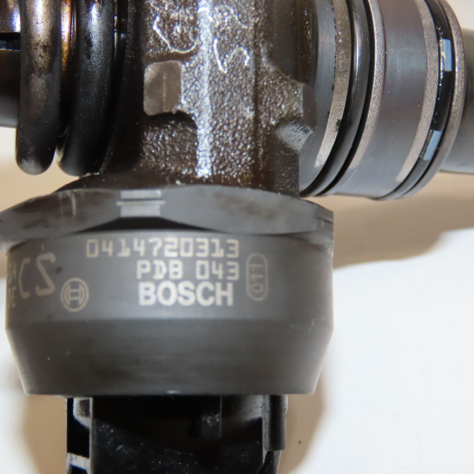 Injecteur occasion VOLKSWAGEN POLO IV Phase 2 05-2005->09-2009 1.4 TDI 70ch 38130079TX 3