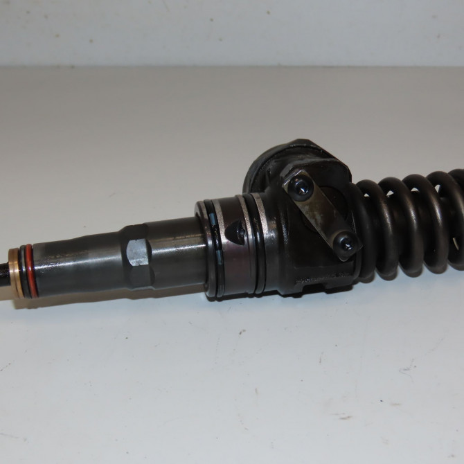 occasion VOLKSWAGEN POLO IV Phase 2 05-2005->09-2009 1.4 TDI 70ch 38130079TX 2